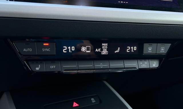 AUDI Q4 e-tron Advanced