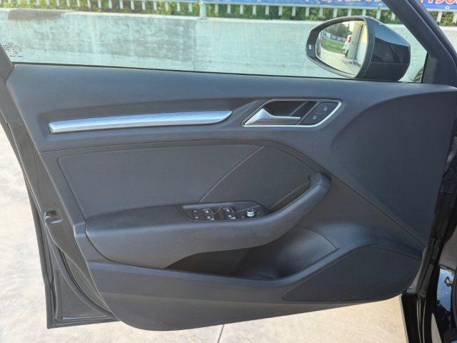 AUDI A3 1.6 TDI Sport GARANZIA