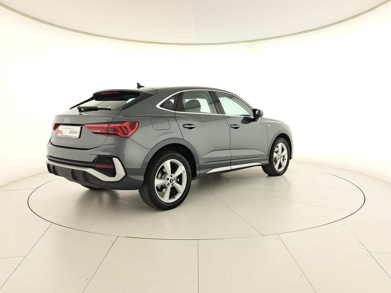 Audi Q3 sportback 45 1.4 tfsi e s line edition s-tronic