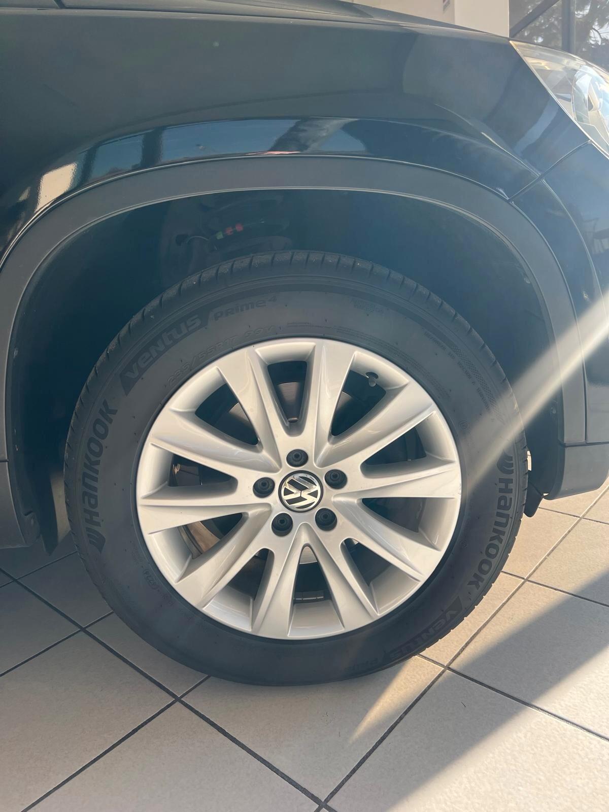 Volkswagen Tiguan 2.0 TDI DPF 4MOTION DSG Sport & Style