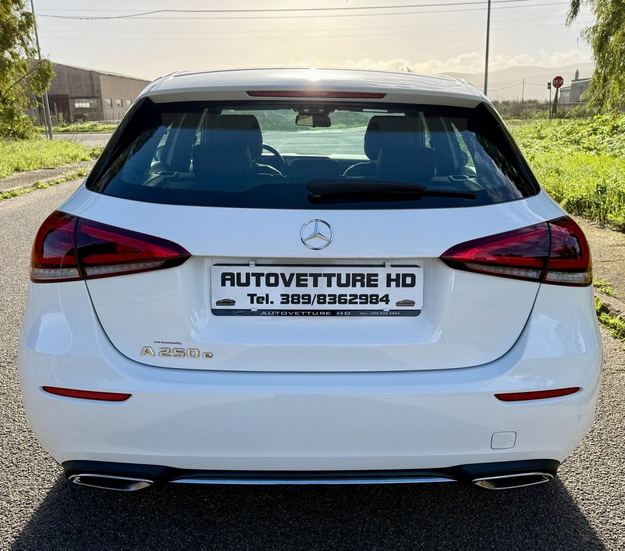 Mercedes-benz A 250 e Automatic EQ-Power Business