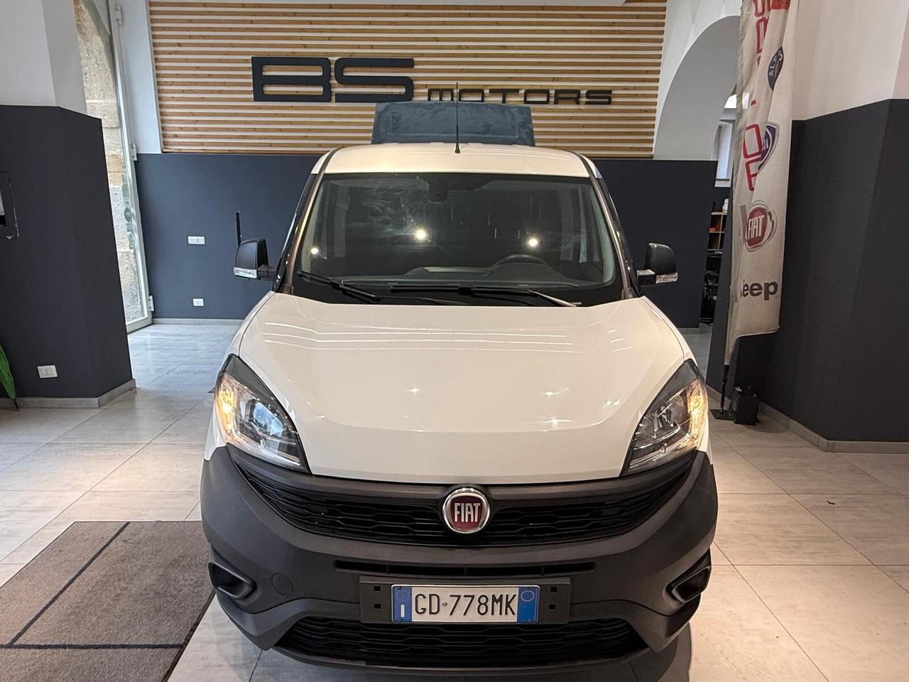 Fiat Doblò 1.6 MJT 105CV S&S PC-TN Cargo Lounge 3 posti + tetto apribile