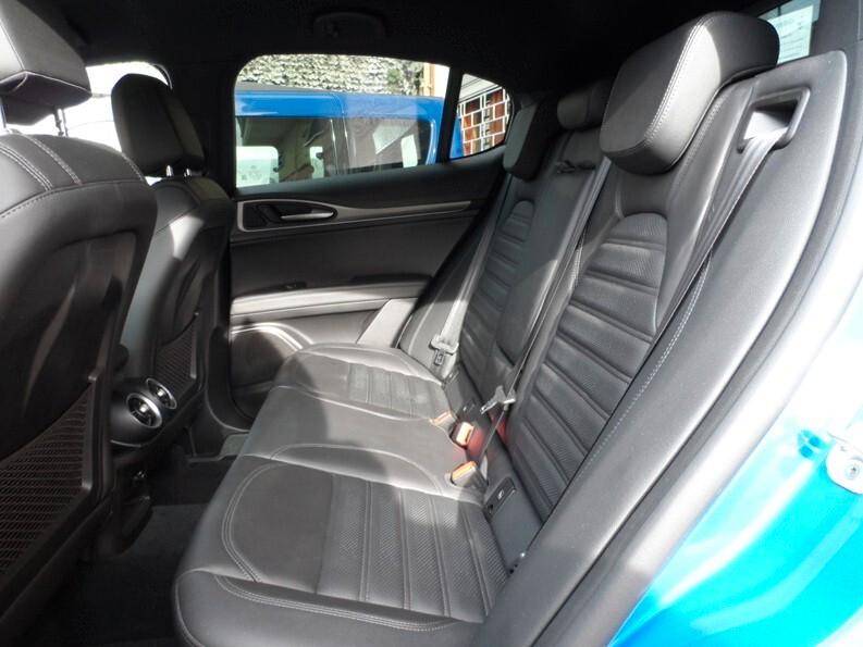 Alfa Romeo Stelvio 2.2 Turbodiesel 210 CV Q4 Veloce