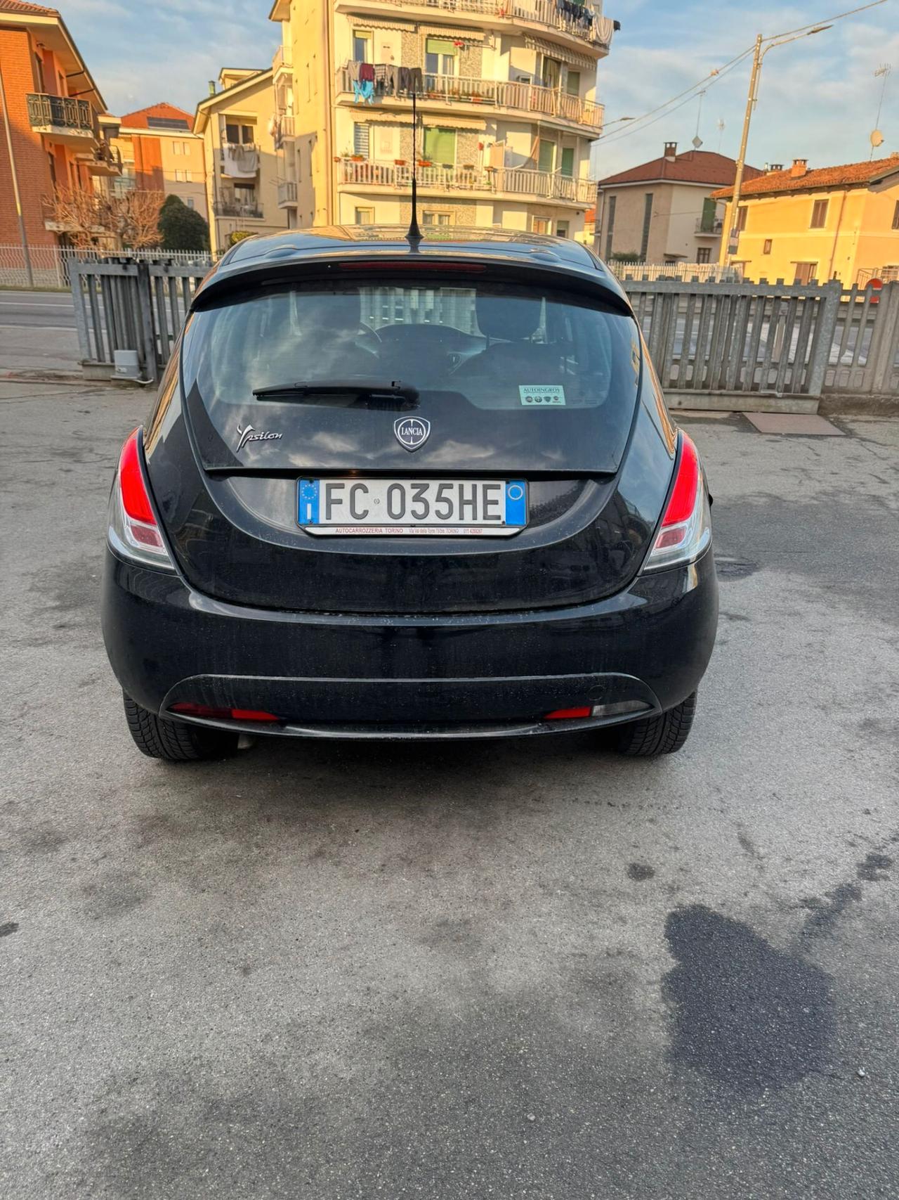 Lancia Ypsilon 1.2 69 CV 5 porte GPL Ecochic Gold