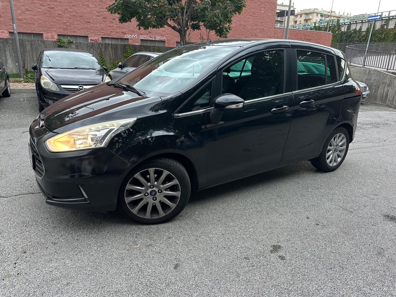 Ford B-Max 1.5 TDCi 75 CV Titanium