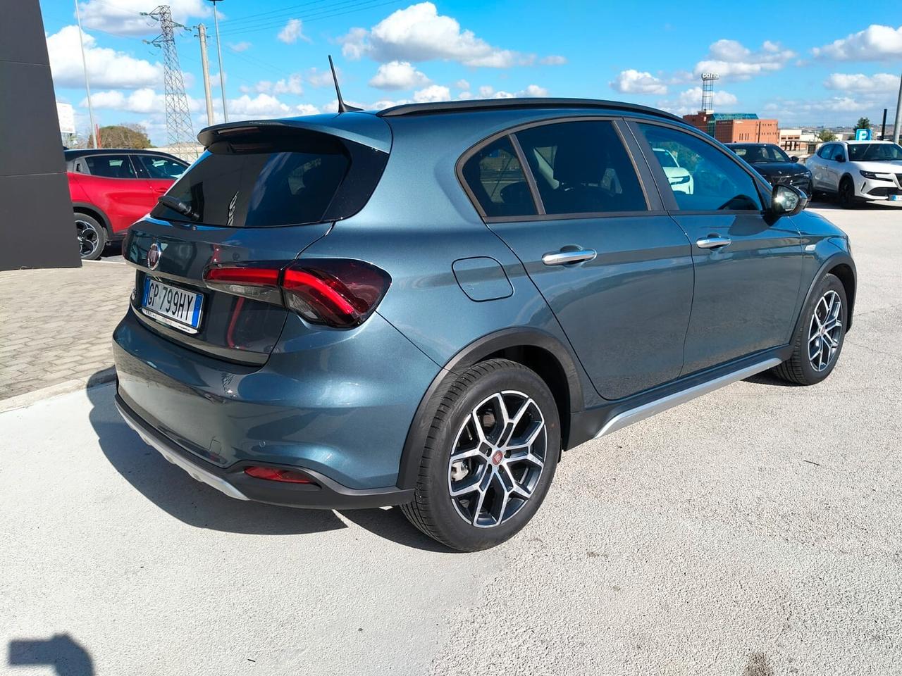 Fiat Tipo 1.6 Mjt S&S 5 porte Cross