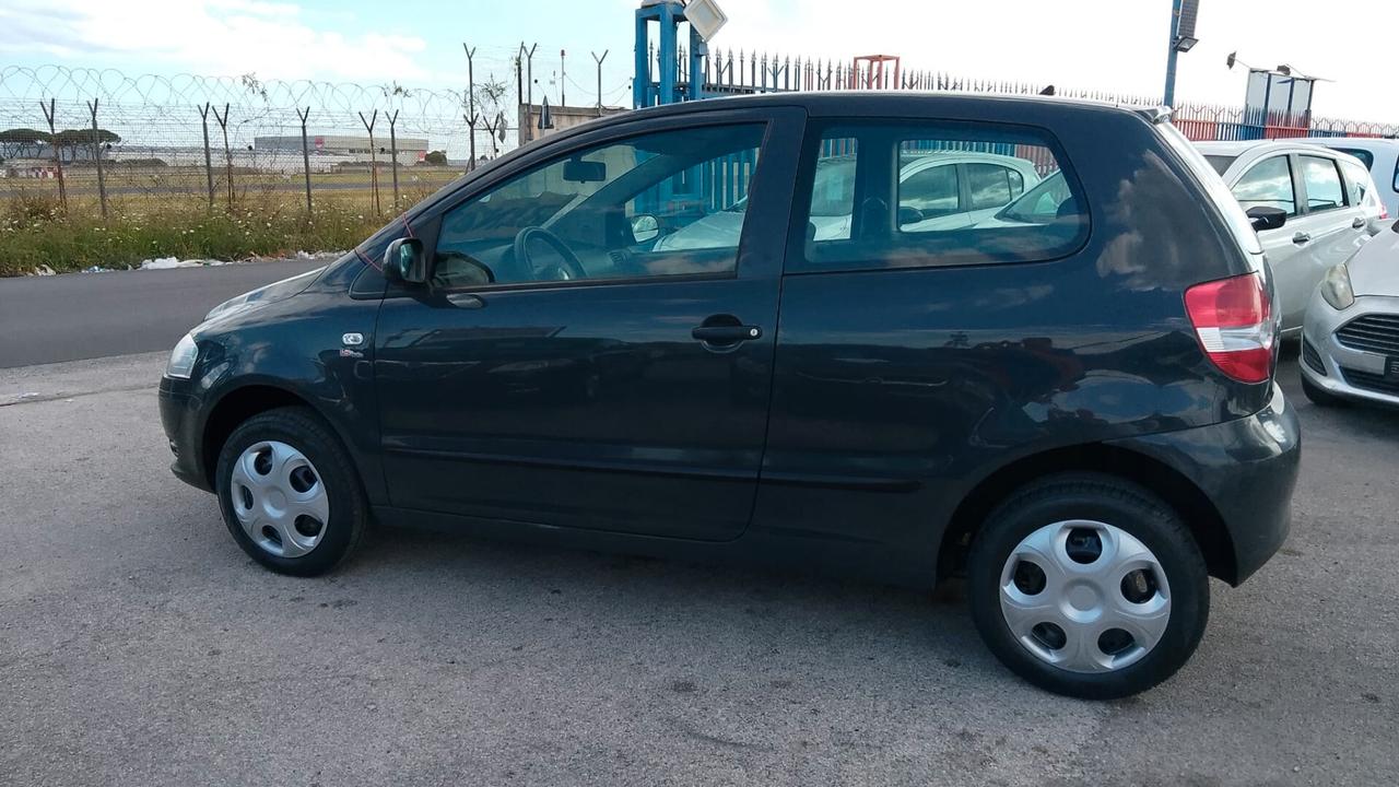 Volkswagen Fox VOLKSWAGEN FOX 1.2 benzina neo patentati