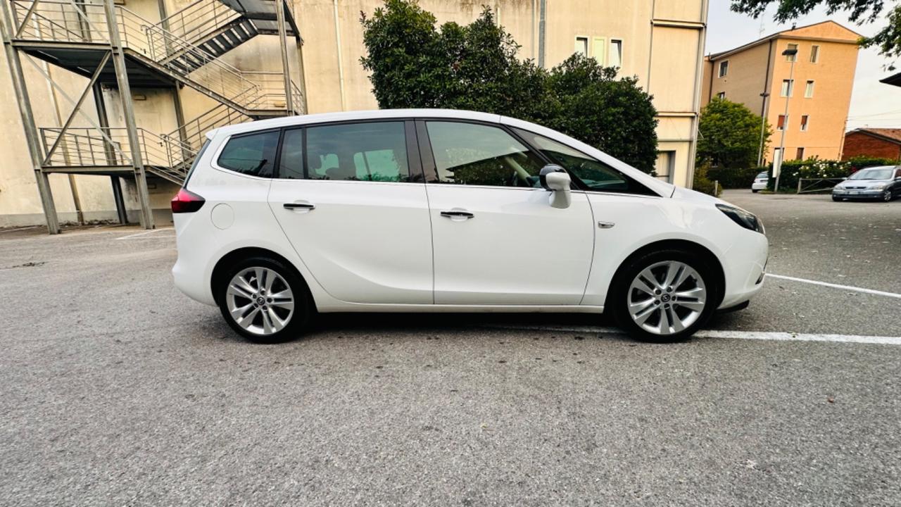 Opel Zafira Tourer 2.0 CDTi 130CV. 7 posti. Multispazio