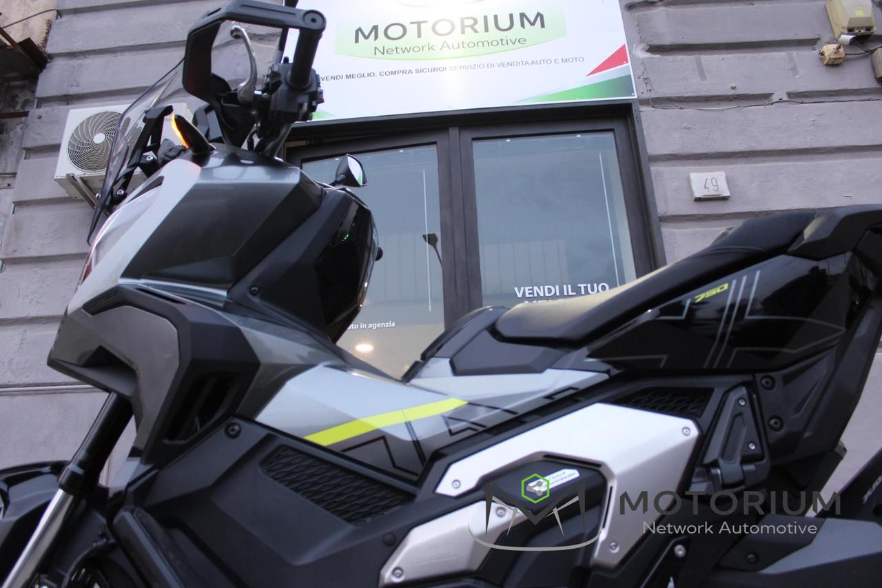 HONDA X-ADV 750 SPECIAL EDITION