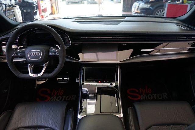 AUDI RS Q8 TFSI V8 quattro tiptronic