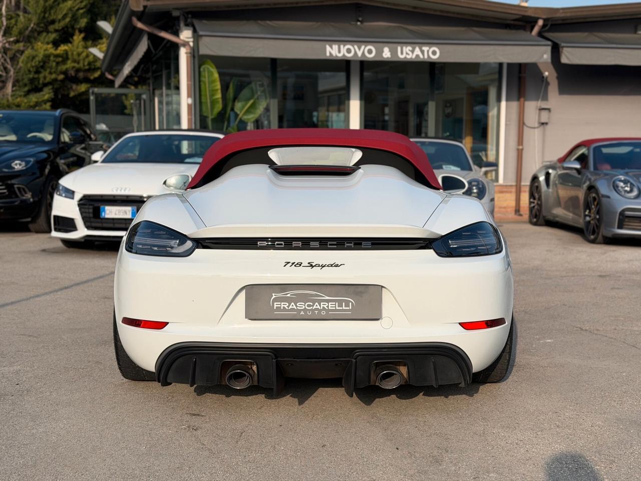Porsche 718 Spyder 4.0/carboceramici/scarico/capote rossa/km doc.