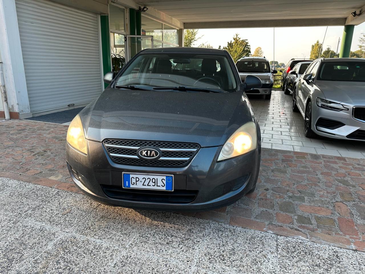 Kia Ceed cee'd 1.6 CRDi 90CV