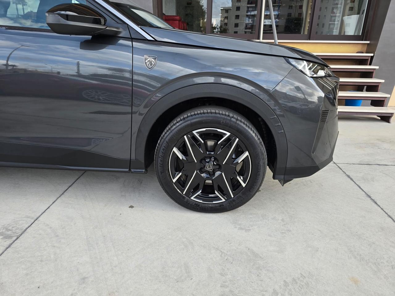 Peugeot 3008 Hybrid 136 e-DCS6 GT