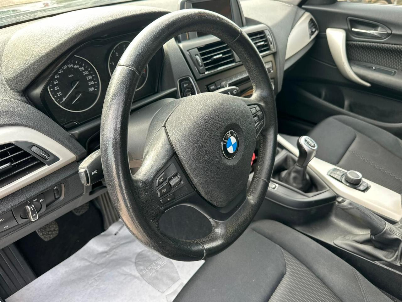 Bmw 114d 5p. Urban 2013