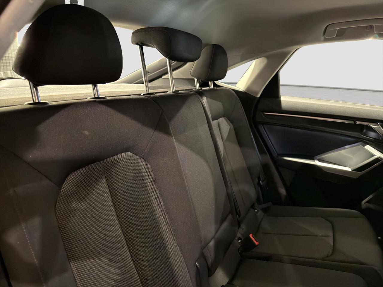 Audi Q3 Sportback 35 2.0 tdi 150cv S-Line s-tronic 2024