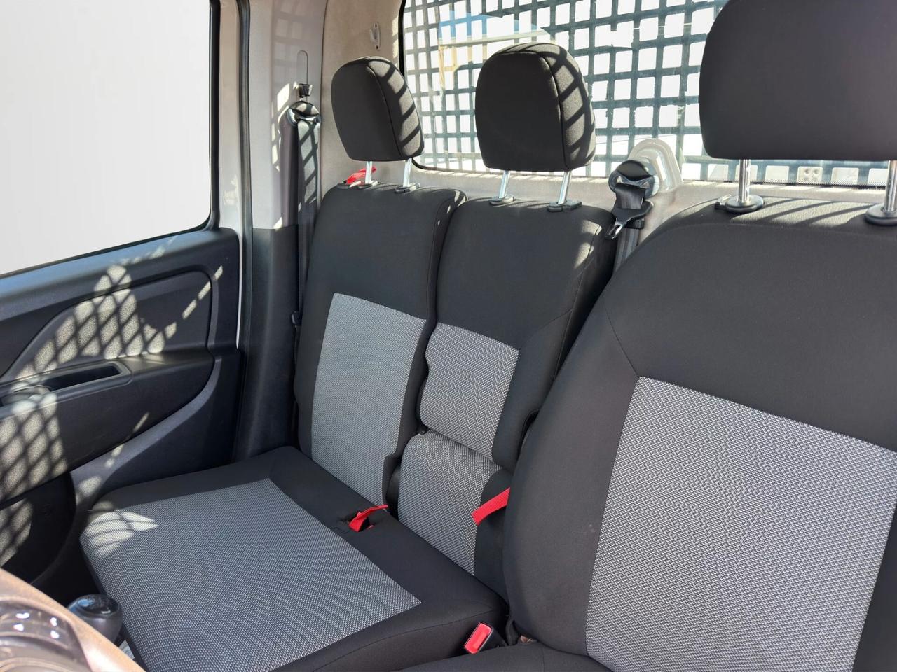 Fiat DOBLO’ 1.6 MJT 120 CV WORK-UP MAXI LOUNGE