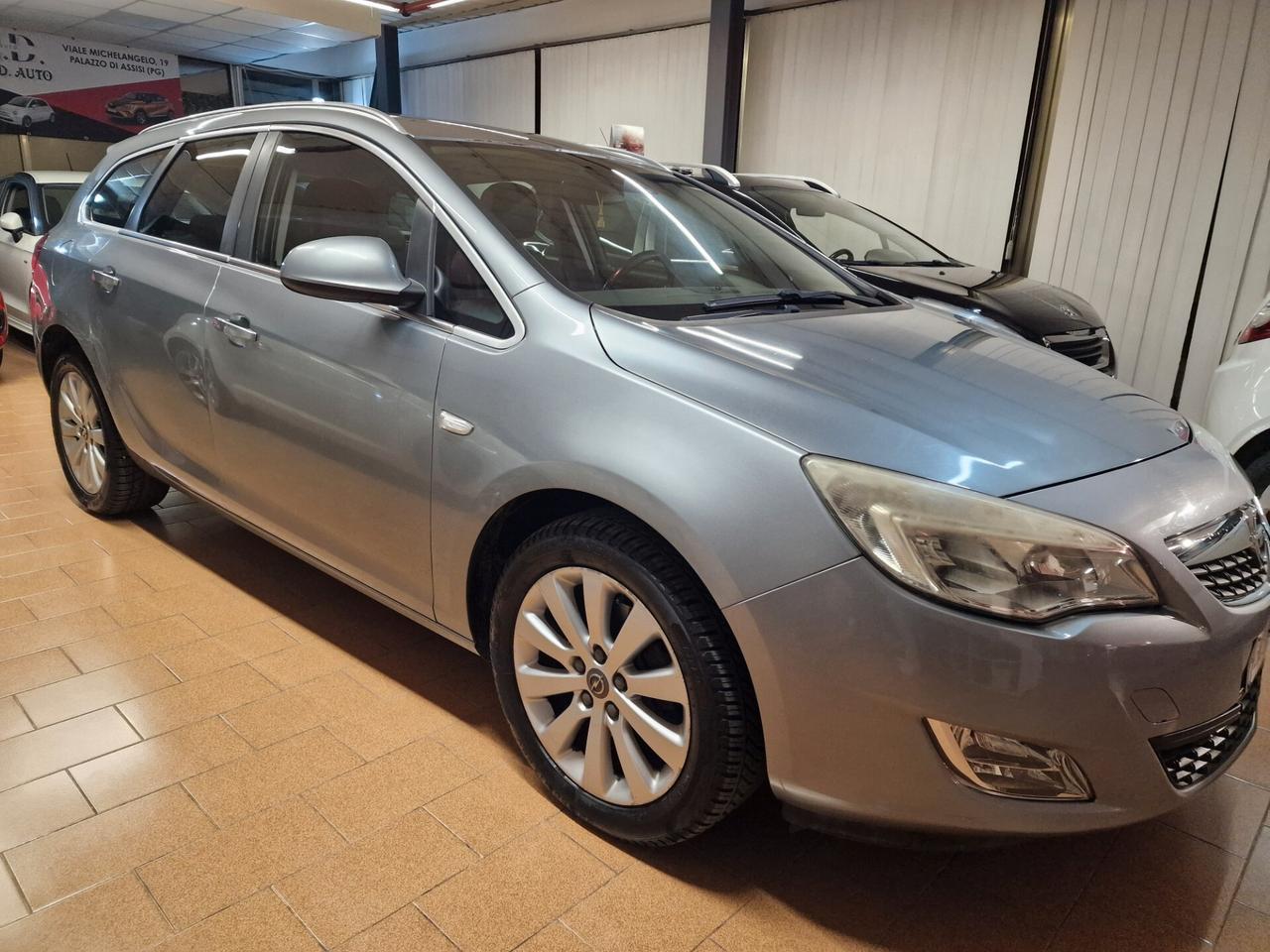 Opel Astra 1.7 CDTI 110CV Sports Tourer Cosmo