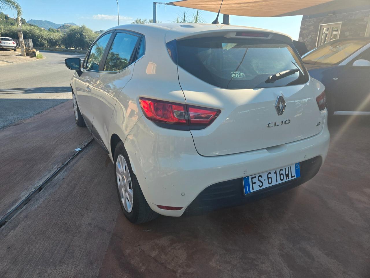 Renault Clio dCi 8V 90CV EDC Start&Stop 5 porte Energy Intens