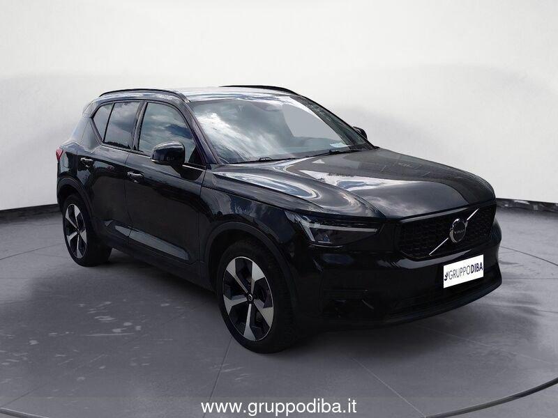 Volvo XC40 2023 2.0 b3 Ultimate Dark auto
