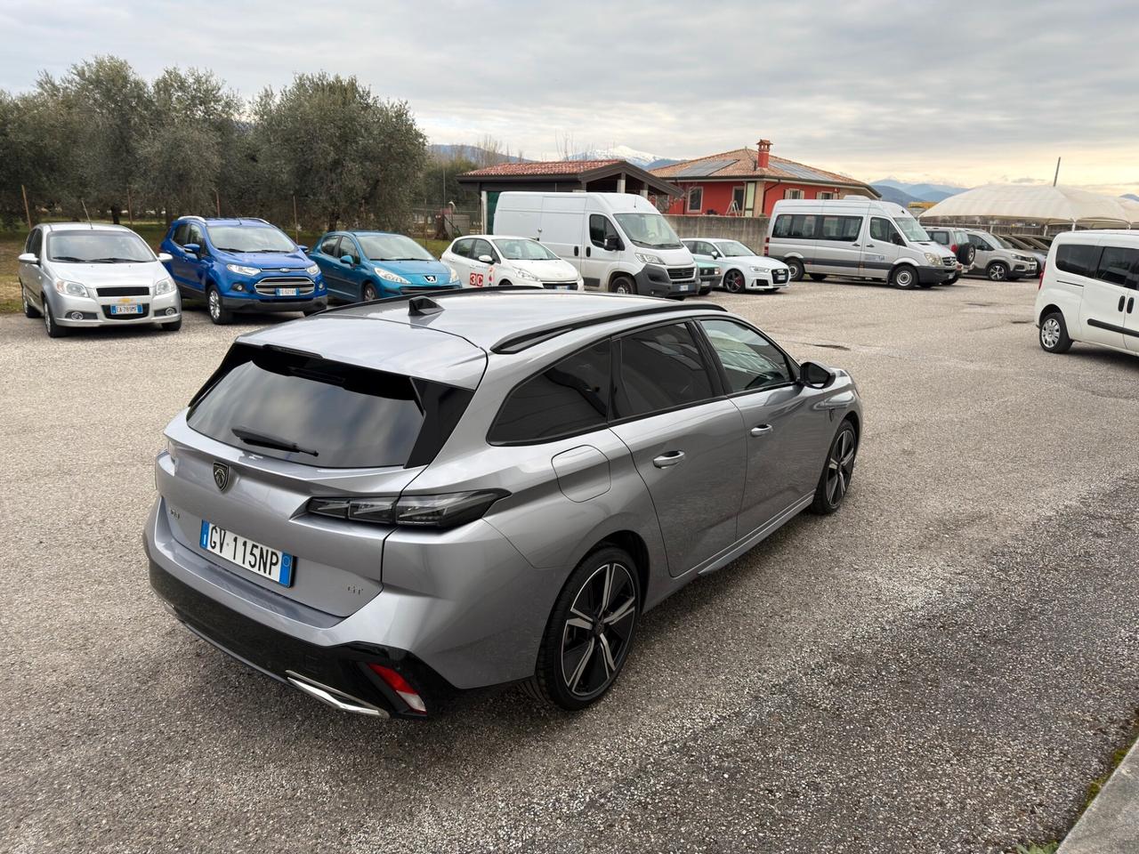 Peugeot 308 BlueHDi 130 S&S EAT8 SW GT