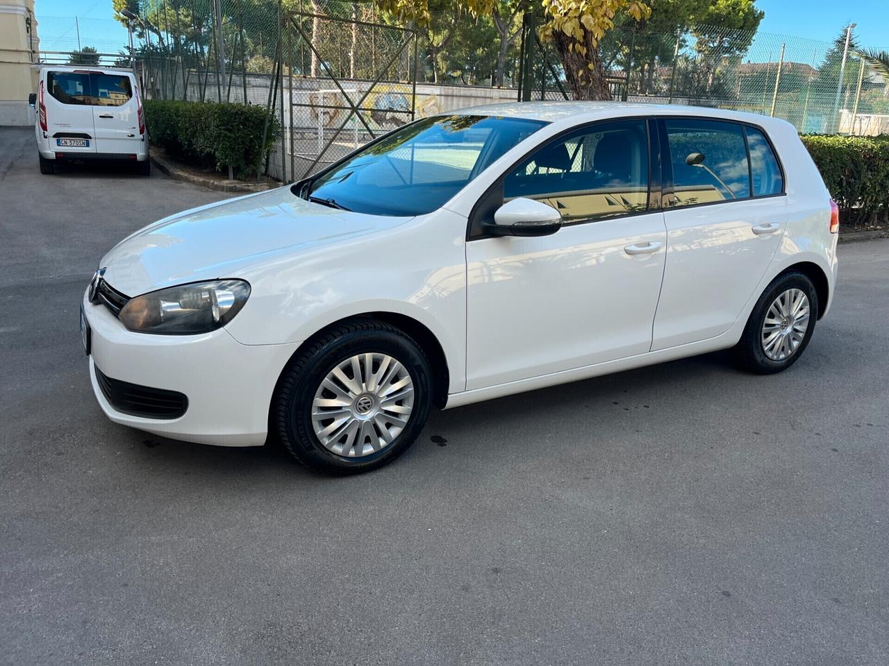 Volkswagen Golf 1.6 TDI 5p. Comfortline DaVetrina