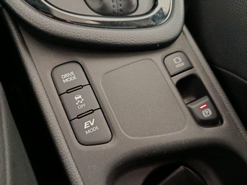 TOYOTA Yaris 4ª serie - Yaris 1.5 Hybrid 5 porte Lounge