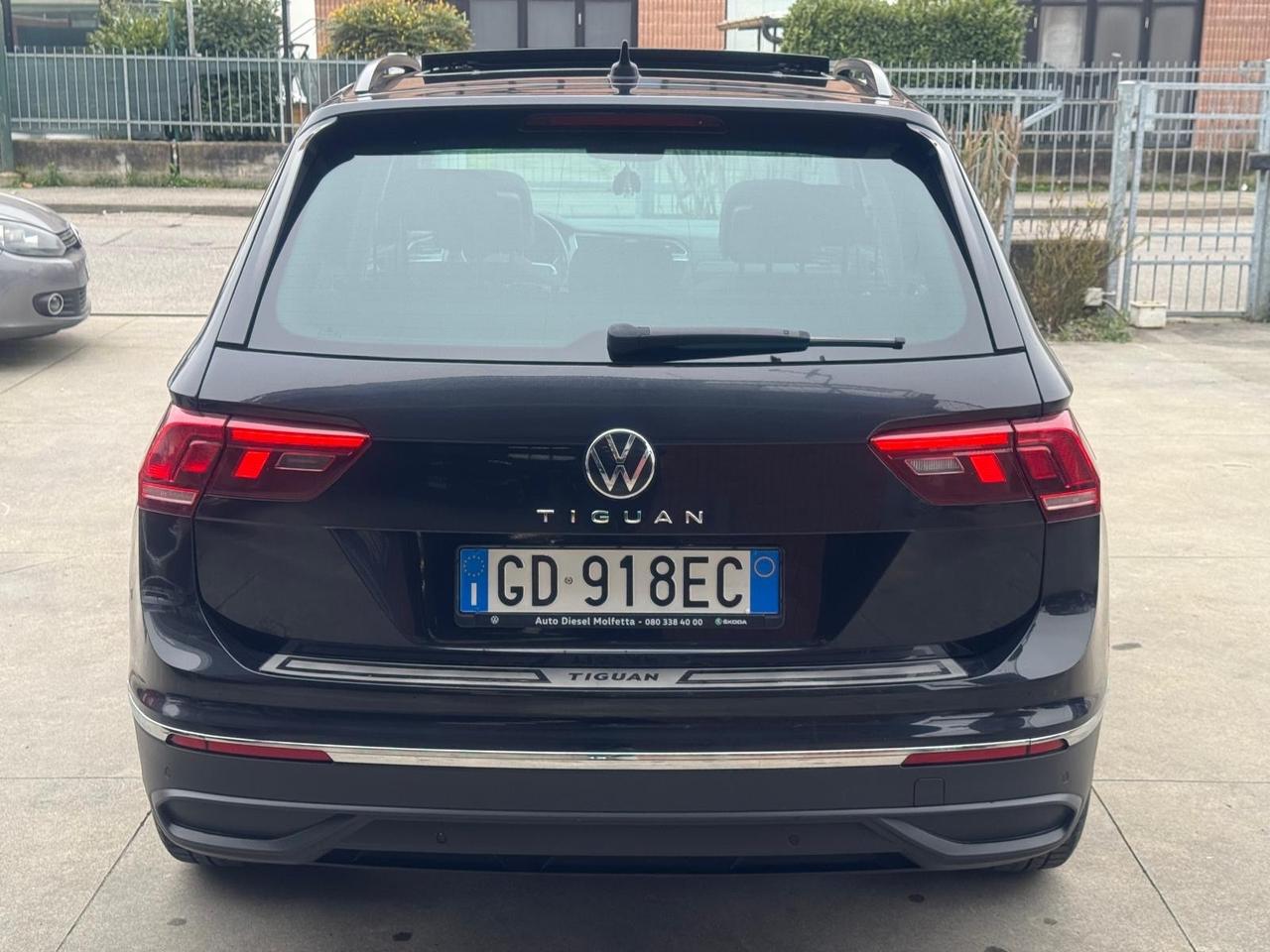 Volkswagen Tiguan 2.0 TDI SCR DSG Business BlueMotion Technology