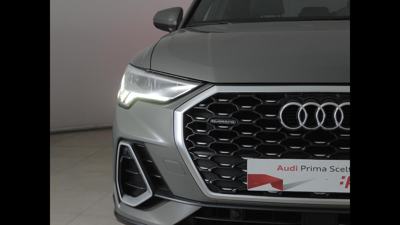 AUDI Q3 I 2019 Sportback - Q3 Sportback 35 2.0 tdi S line edition quattro s-tronic