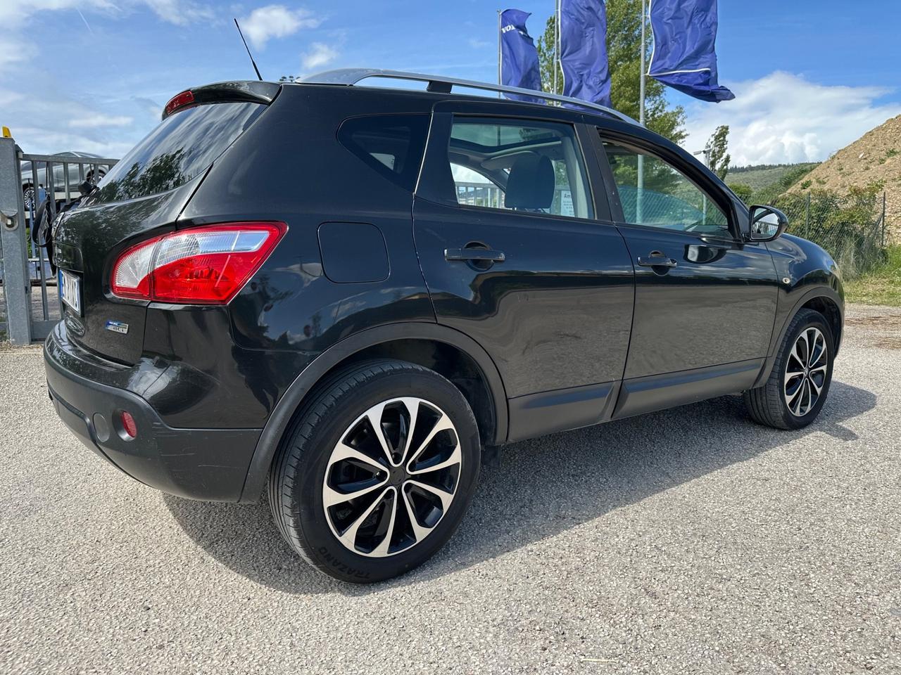 Nissan Qashqai 1.5 dCi DPF n-tec