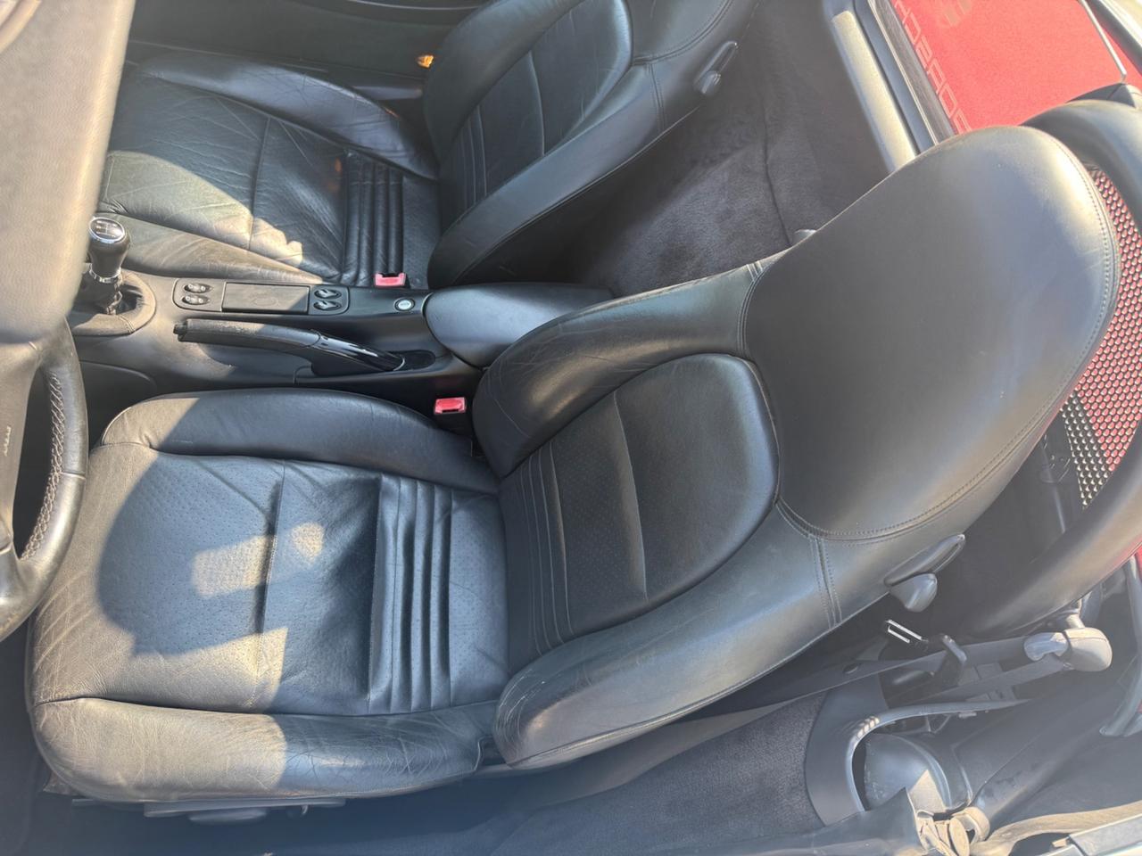 Porsche Boxster 2.5i 24V cat