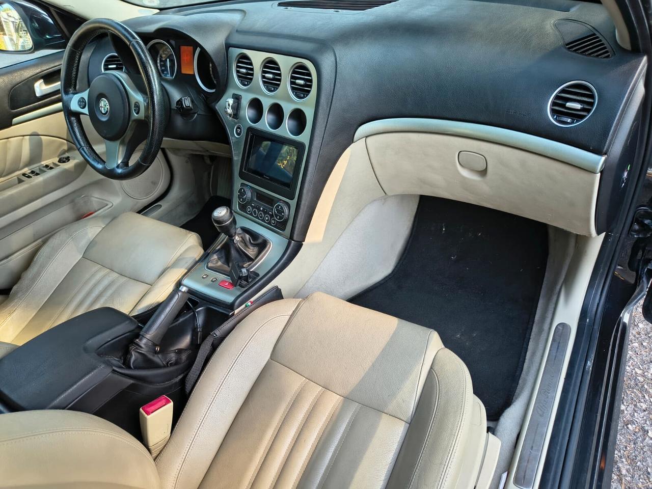 Alfa Romeo 159 1.9 jtd con modifiche