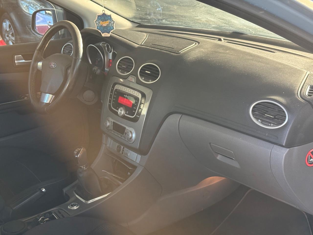 Ford Focus 2.0 (145CV) 5p. Bz.- GPL Tit.