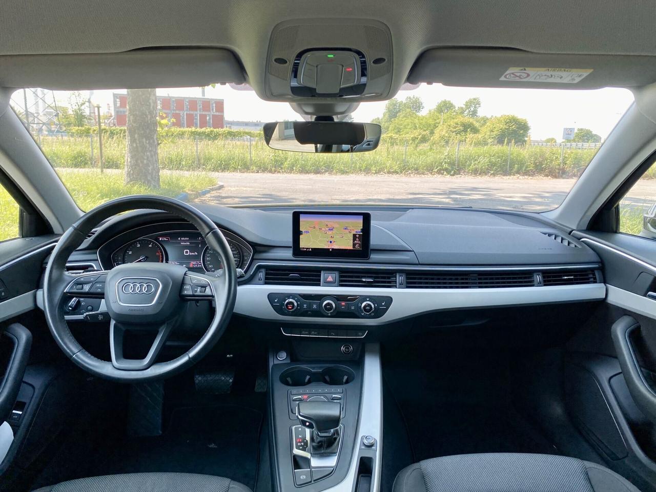 Audi A4 Avant 35 2.0 tdi 150cv s-tronic