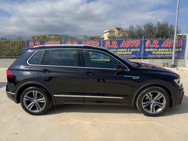 VOLKSWAGEN Tiguan R-LINE unicpro/GARANZIA 12 mesi