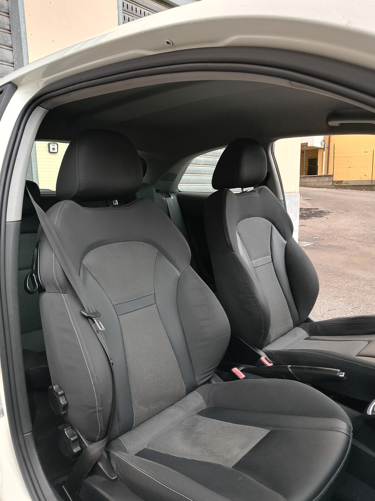 Audi A1 1.6 TDI 105 CV Attraction