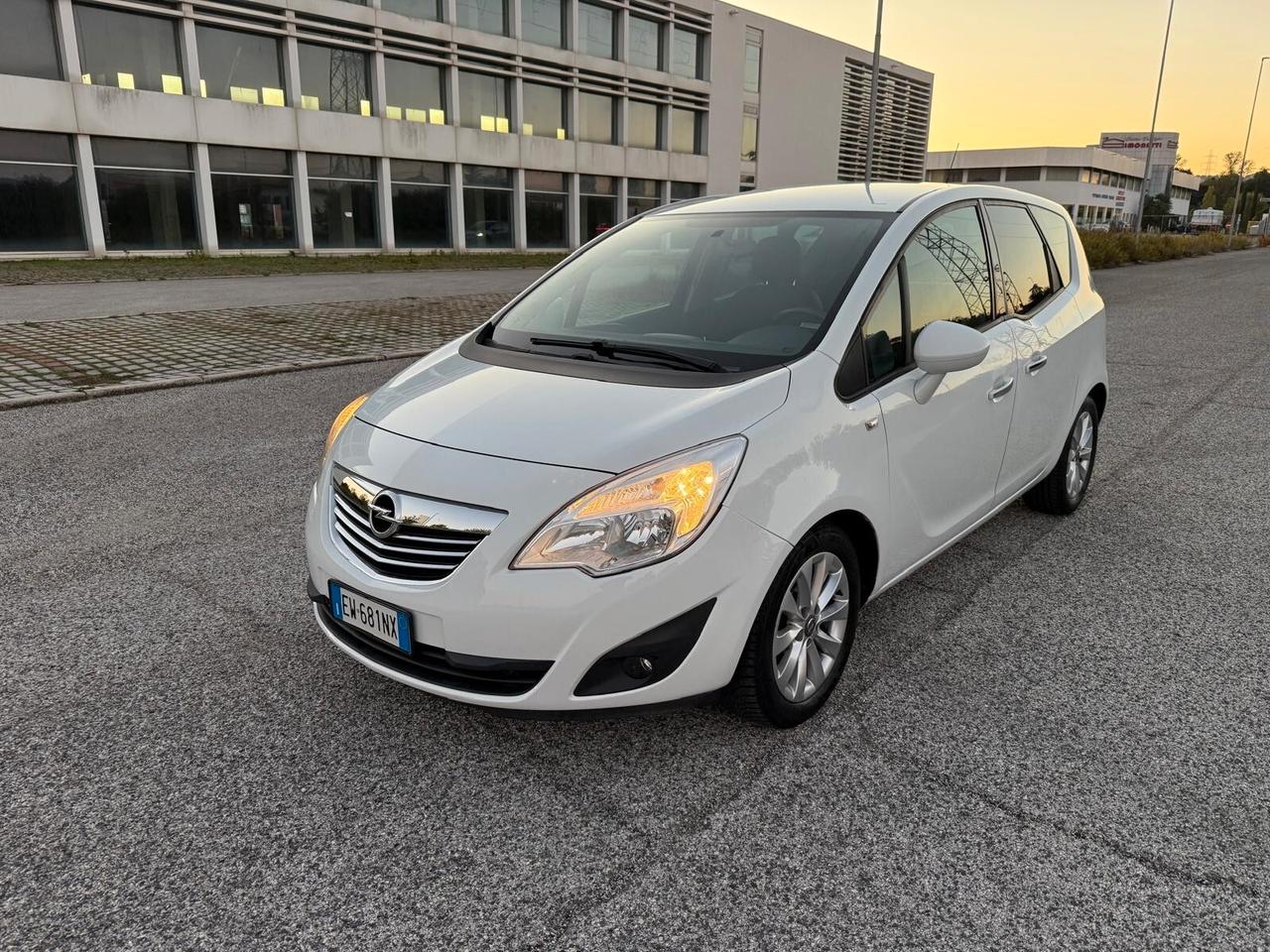 Opel Meriva 1.3 CDTI 95CV ecoFLEX Cosmo