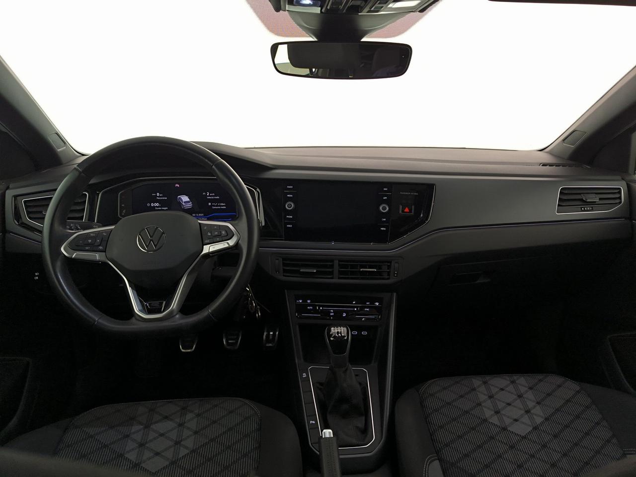 Volkswagen Taigo 1.0 tsi r-line 110cv