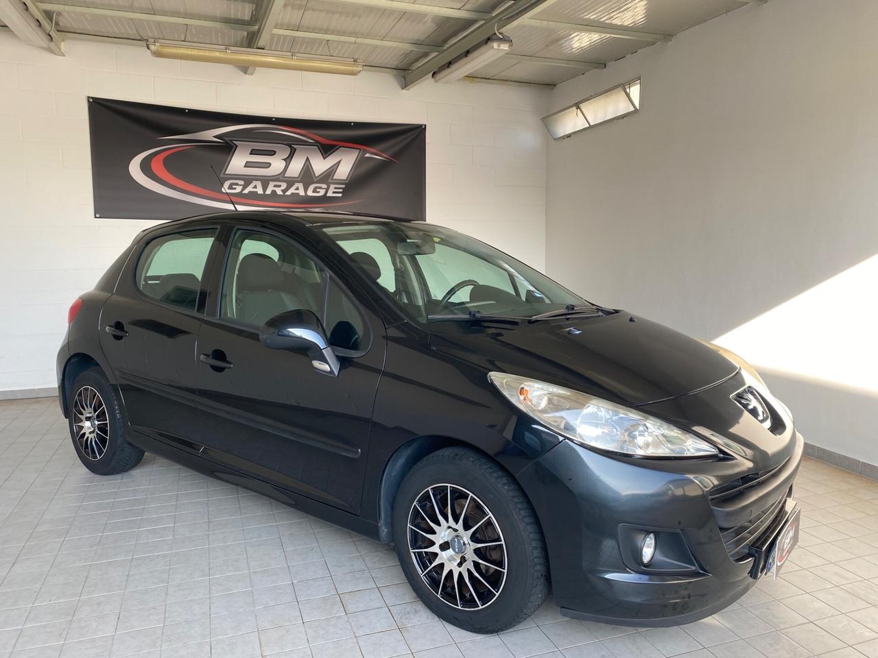 Peugeot 207 1.4 HDi 70CV FAP 5p. XS