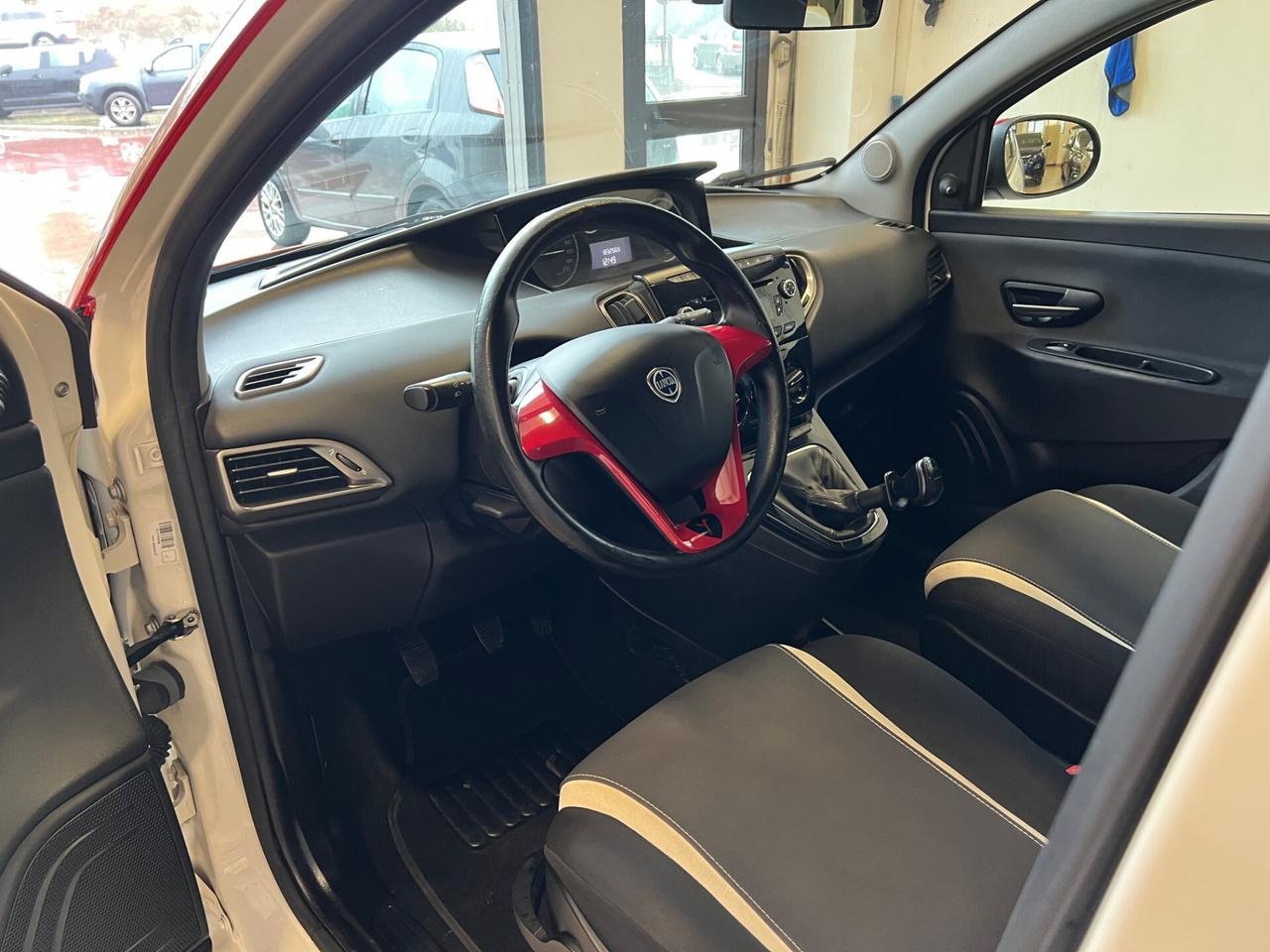 Lancia Ypsilon 1.2 69 CV 5 porte GPL Ecochic Elefantino