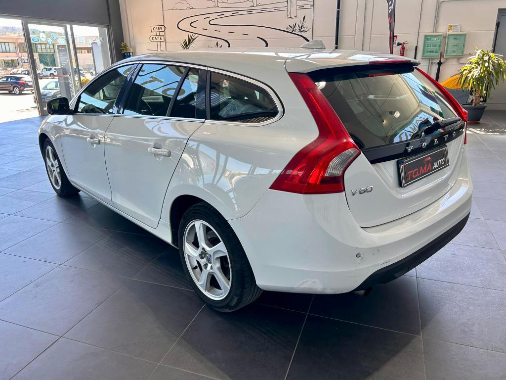 Volvo V60 2.0 d3 Momentum