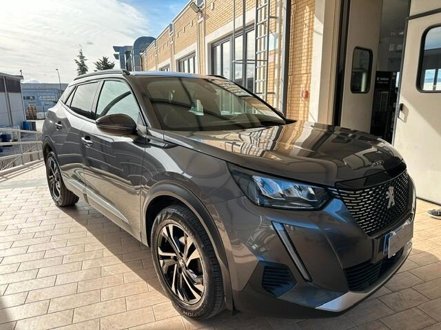 Peugeot 2008 PureTech 100 S&S Allure Navi Pack