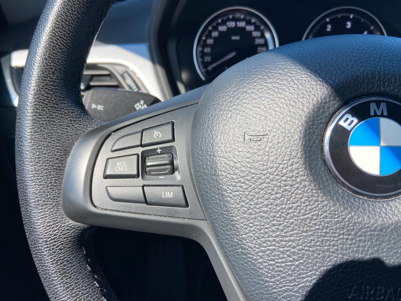 BMW X1 sdrive18d Business auto