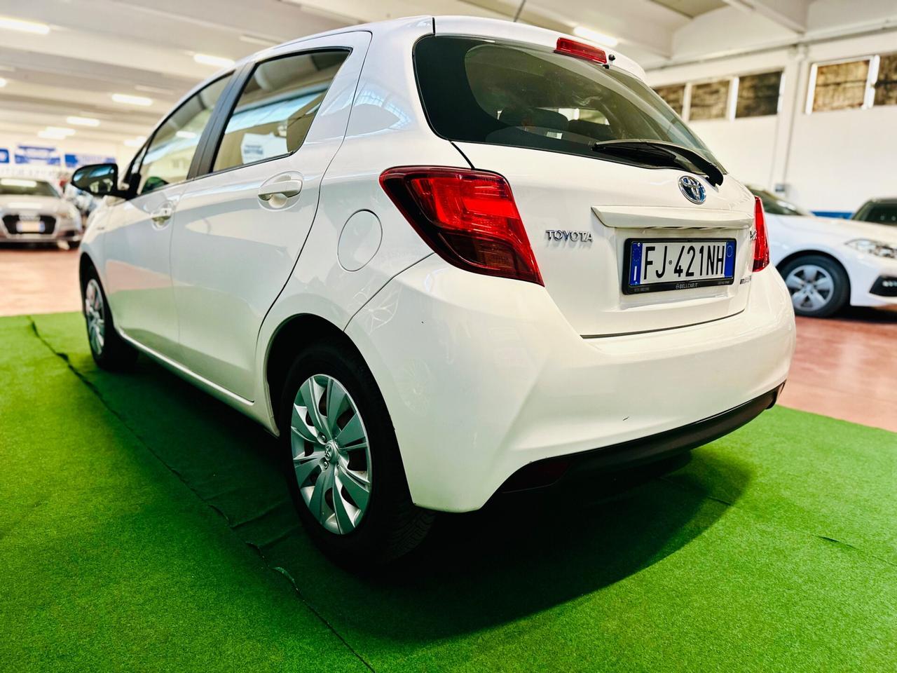 Toyota Yaris 1.5 Hybrid 5/ibrido-benzina/2017/automatico
