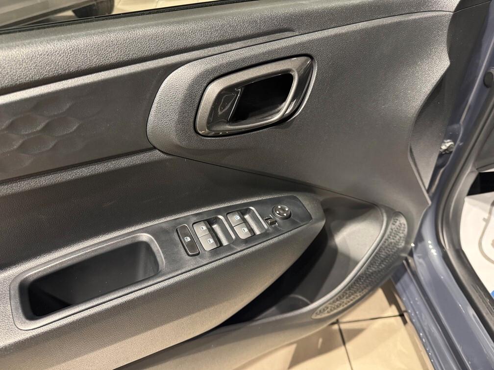 Hyundai i10 1.0 mpi Connectline 63cv Nav App con 15" Neopat