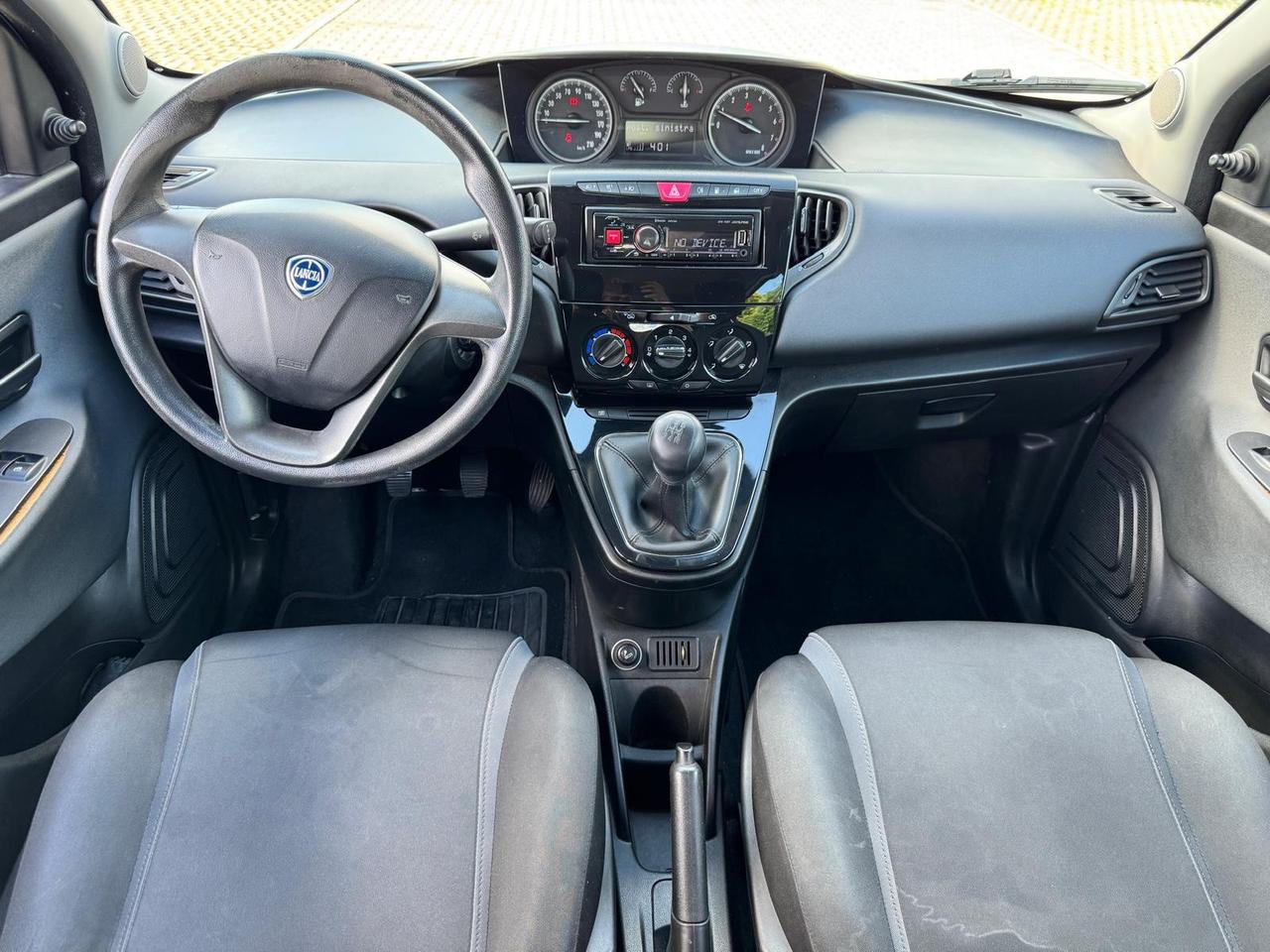 Lancia Ypsilon 1.2 GPL 70cv Neopatentati