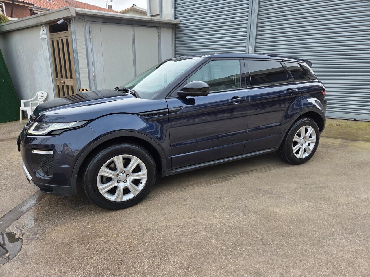Land Rover Range Evoque 2.0 TD4 180 CV 5p. Autobiography