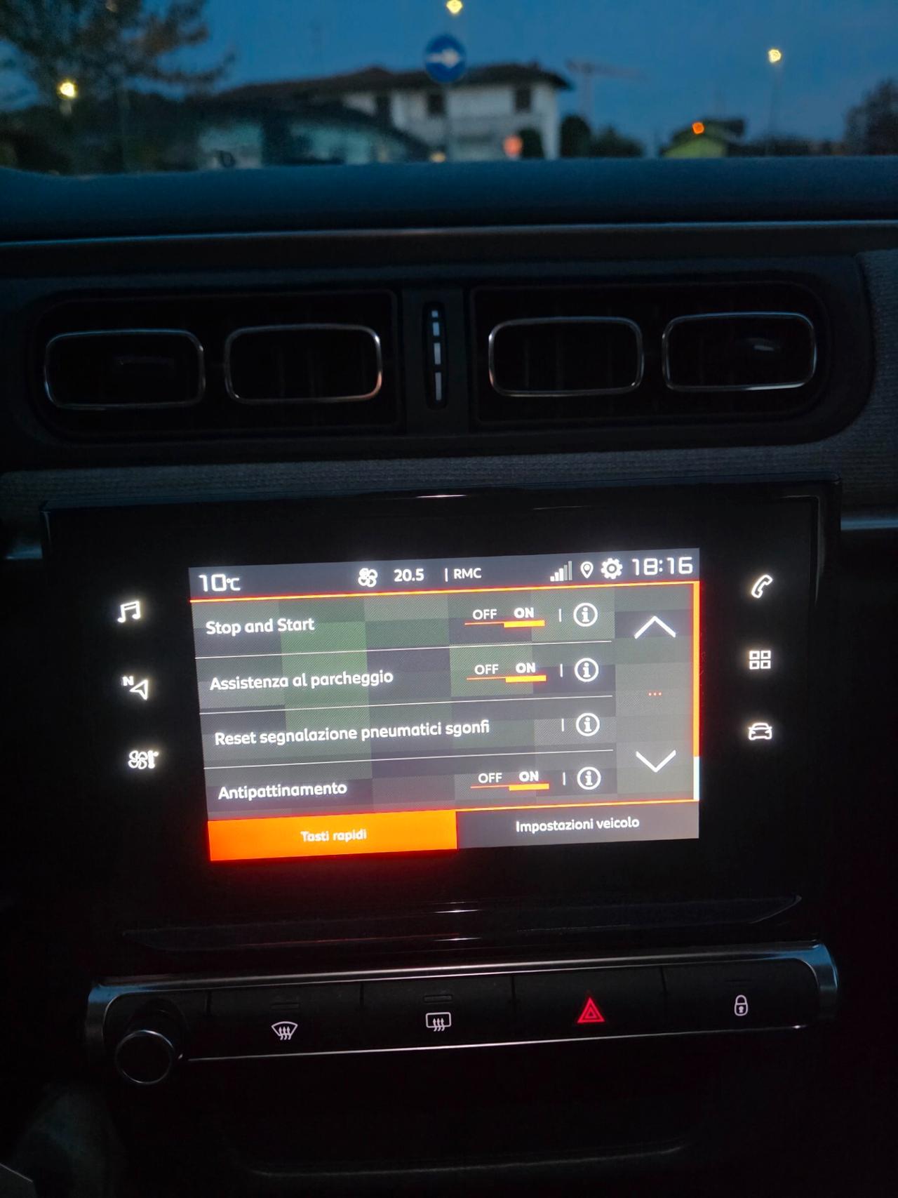 Citroen C3 PureTech 82 S&S Uptown