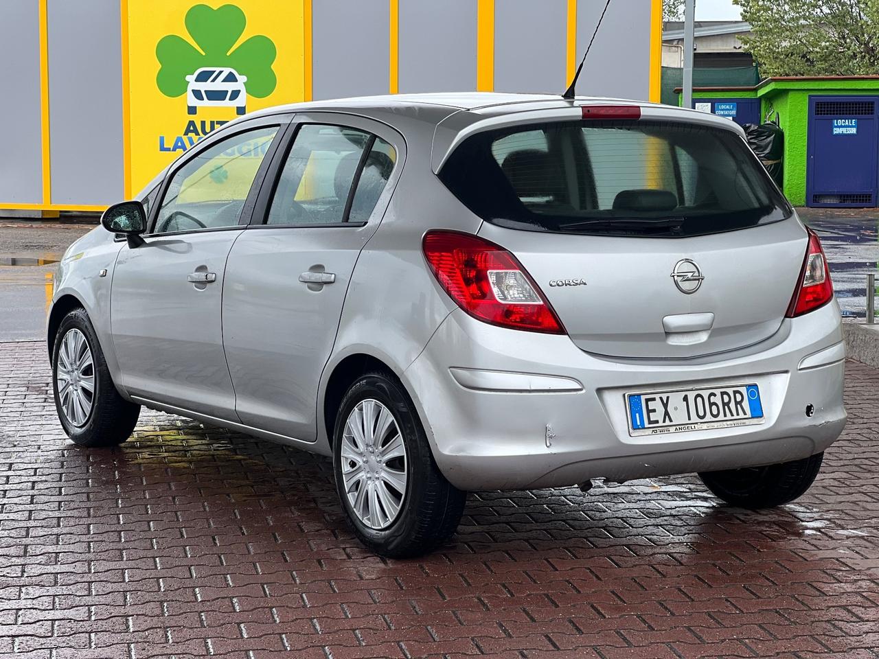 Opel Corsa 1.2 85CV 5 porte GPL-TECH Edition