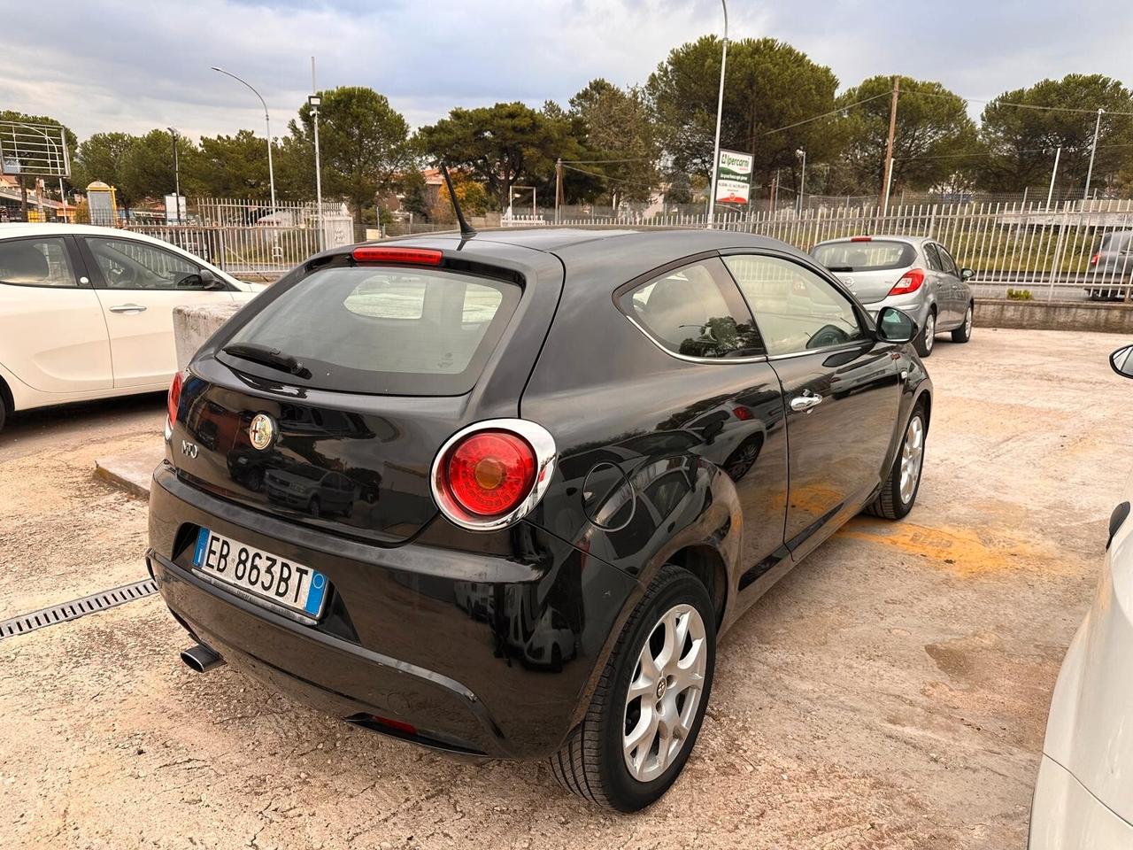 Alfa Romeo MiTo 1.3 JTDm-2 95 CV S&S Distinctive Sport Pack