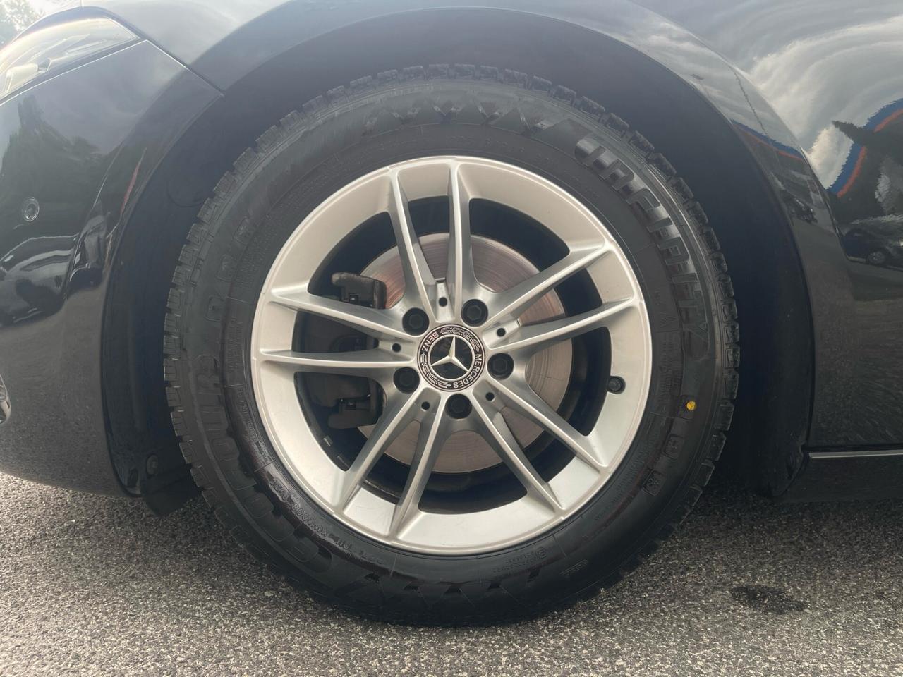 Mercedes-benz A 180 A 180 d Automatic Sport